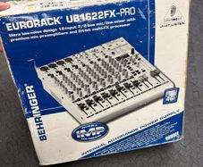 Behringer Eurorack ub1622fx-pro