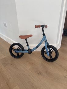 Balance bike - blue