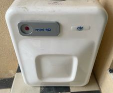 electric water heater