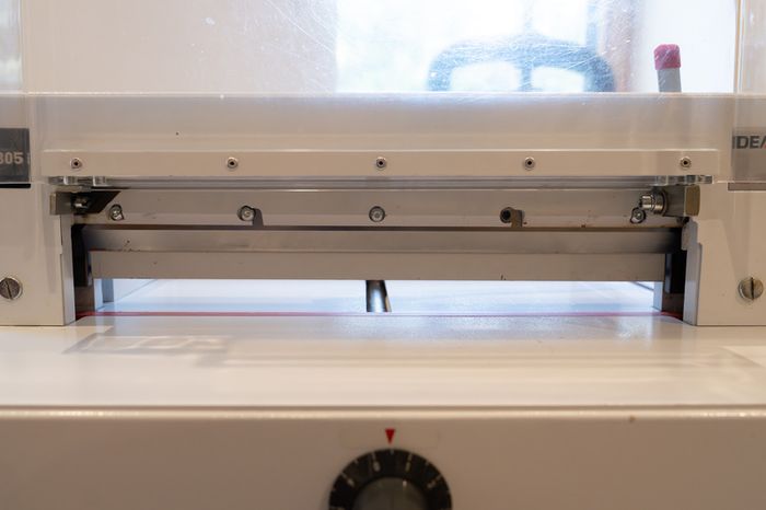 Ideal 4305 Paper Guillotine