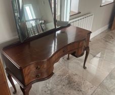 Vintage dresser