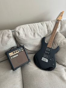 Yamaha ERG 121c Electric guitar