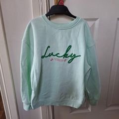 Girl's st. Patrick's day jumper age 6-7years