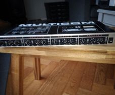 Behringer MDX2600