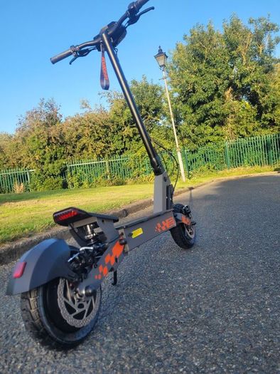 Electric scooter,kukirin G2,brand new in a box , delivery available