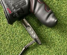 Scotty Cameron B3 Triple Black