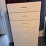 White chest of drawers Image 3
