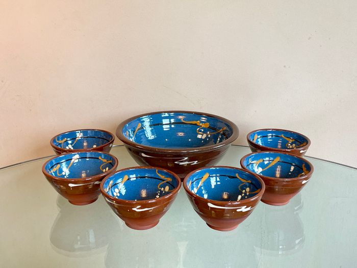 Set of 7 Vintage H&F Terrybaun Irish Pottery Bowls,  Slipware Glazed