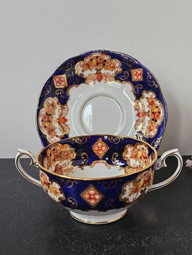 Rare Royal Albert "Heirloom" Soup Coupe Bowl  with Saucer