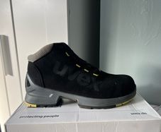 Uvex Safety Boots
