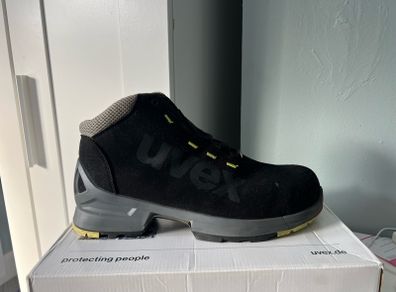 Uvex Safety Boots
