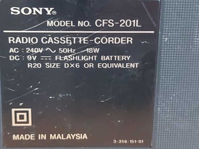 Sony Radio Cassette-corder, Model CFS-201L, wear and tear for its age, Radio works, tapes dont play