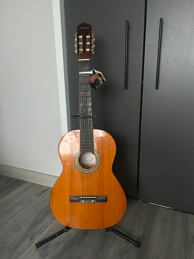 Classic Guitar with tuner