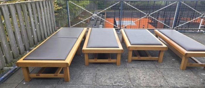 Relaxation benches various sizes