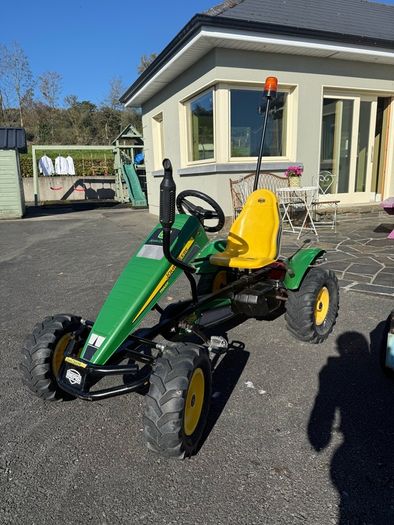 John Deere Berg Go Car