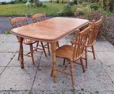 Oak Table And Chairs