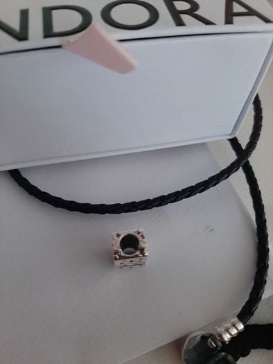 New genuine pandora leather bracelet and star wars charm