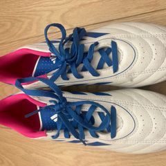 womens football boots
