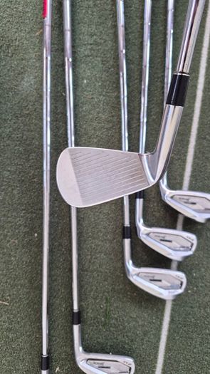 Srixon ZX5 Irons