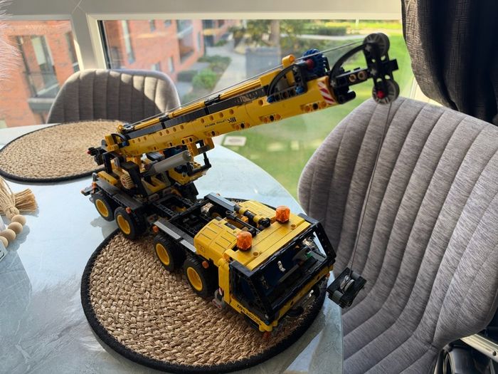 42108 mobile crane