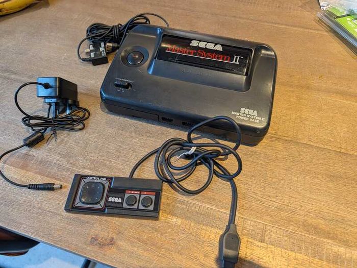 Retro Heaven - SEGA - Master System II - Alex Kidd in Miracle World Edition #404