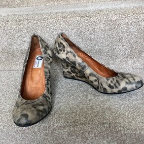 Designer Lanvin heels/wedges