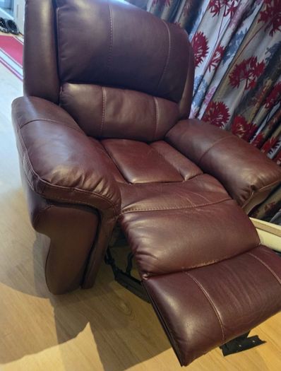 Reclining Leather Chair
