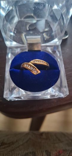 Gold colour Dress ring