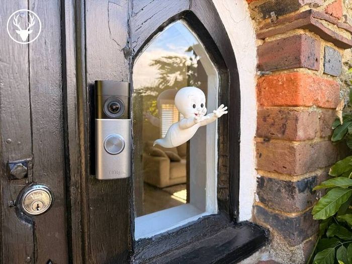 Casper the Friendly Ghost  Halloween Window Decoration