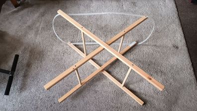 Moses Basket Stand