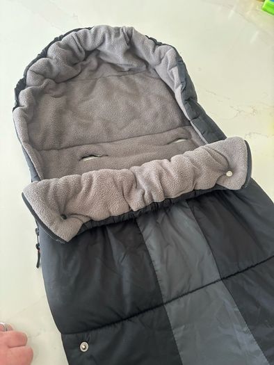 Footmuff and buggy gloves