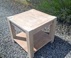 lamp / side table