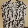 BNWT - Size M - Ladies Top - # Image 2