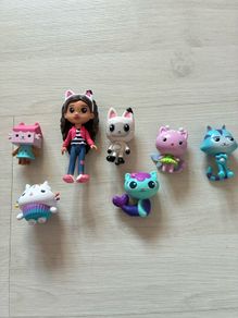Gaby's Dollhouse figures