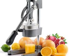 Brand New Professional Citrus Press Manual Metal Juice Extractor - Silver