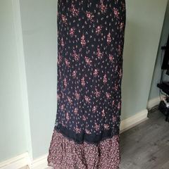 essence maxi skirt size 16