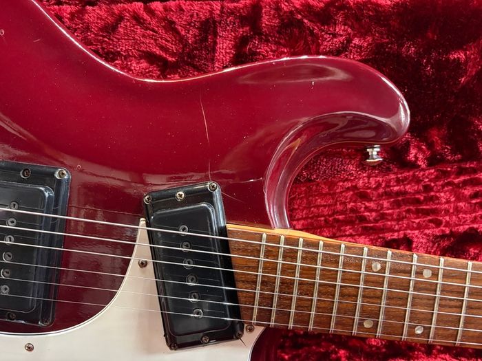 Zen-On Morales Mosrite Red 1960's