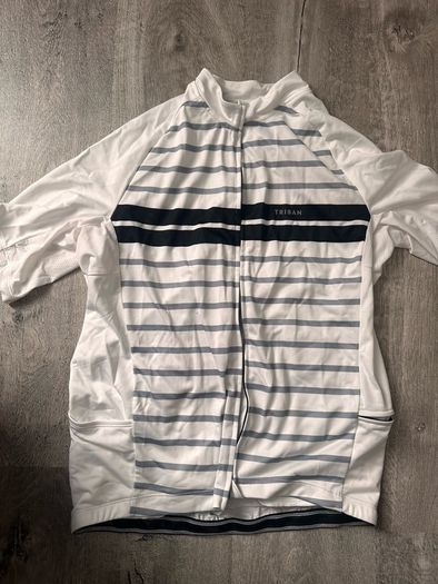 Cycling Clothes Bundles size Large AGU