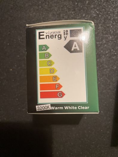 3x GU10 LED bulbs 1.8W (30W equivalent), 24 LEDs each, A rating