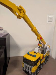 Bruder Scania Super 560R Liebherr Crane Truck Lights and Sounds