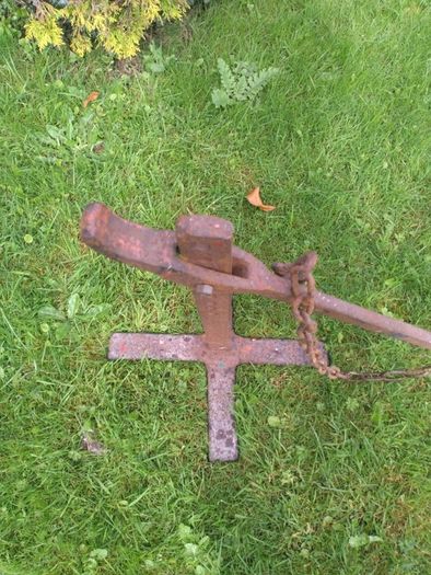 Genuine Antique Cart Jack Very Unusual And Rare Garden Ornament