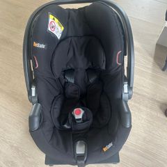 BeSafe Infant Car Seat & ISOFIX Base Excellent Condition