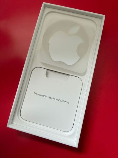 iPhone 14 128GB - Boxed with case