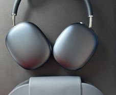 Apple AirPods Max 2 like Brand New