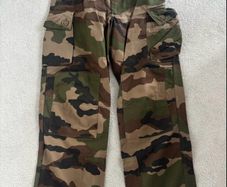 Army camouflage surplus Pants, brand new size L