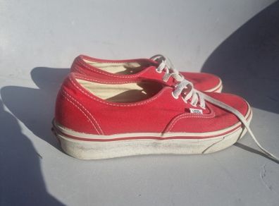 Vans runners. Red size 5.5 (EU 39)