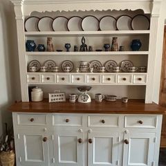 Kitchen dresser
