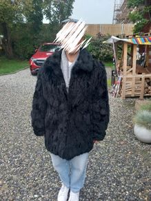 French Coney coat, vintage, lovely condition, sz 12 to 14, D18