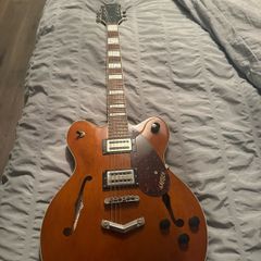 Gretsch G2622 SBS streamliner