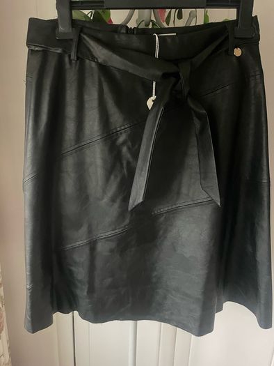 skirt Bnwt relish boutique brand size 46(16) Aline leather look skirt